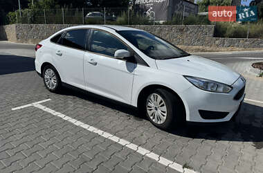 Седан Ford Focus 2017 в 