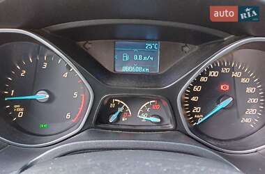 Хэтчбек Ford Focus 2014 в 