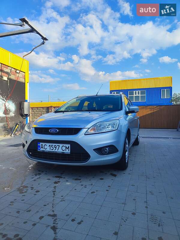 Ford Focus 2010