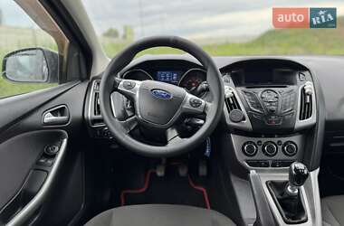 Универсал Ford Focus 2014 в 
