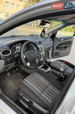 Универсал Ford Focus 2010 в 