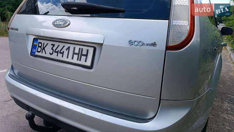 Універсал Ford Focus 2010 в Сарнах