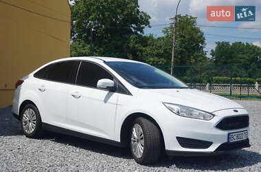 Седан Ford Focus 2018 в 