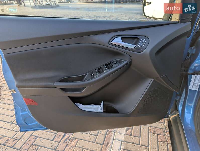 Хэтчбек Ford Focus 2016 в Харькове