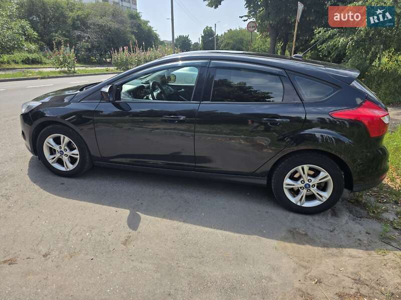 Хэтчбек Ford Focus 2011 в Полтаве фото 10 Хэтчбек Ford Focus 2011 в Полтаве