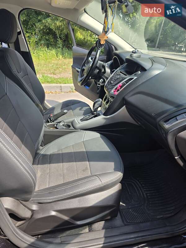 Хэтчбек Ford Focus 2011 в Полтаве фото 26 Хэтчбек Ford Focus 2011 в Полтаве