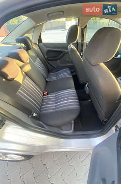 Седан Ford Focus 2008 в 