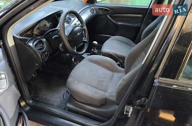 Универсал Ford Focus 2000 в 