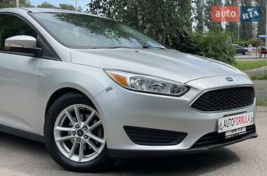 Хэтчбек Ford Focus 2015 в 