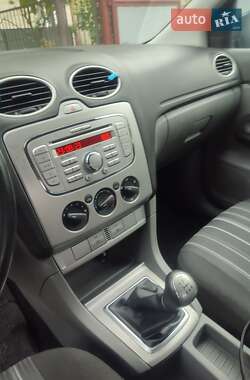 Универсал Ford Focus 2009 в 