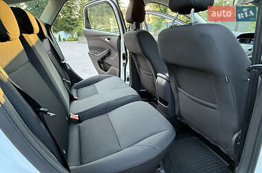 Хэтчбек Ford Focus 2017 в 
