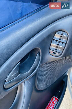 Седан Ford Focus 2001 в 
