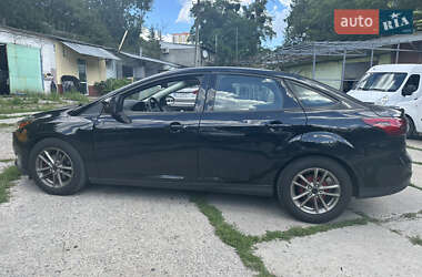 Седан Ford Focus 2016 в Киеве