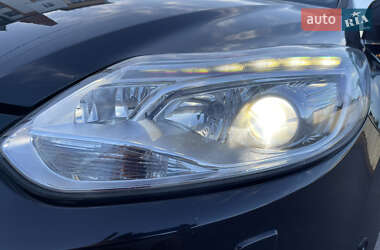 Универсал Ford Focus 2012 в 