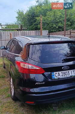 Универсал Ford Focus 2011 в 