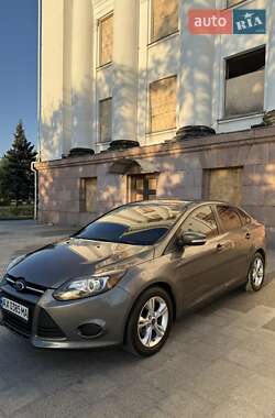 Седан Ford Focus 2013 в 