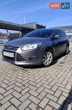 Седан Ford Focus 2014 в Ужгороде
