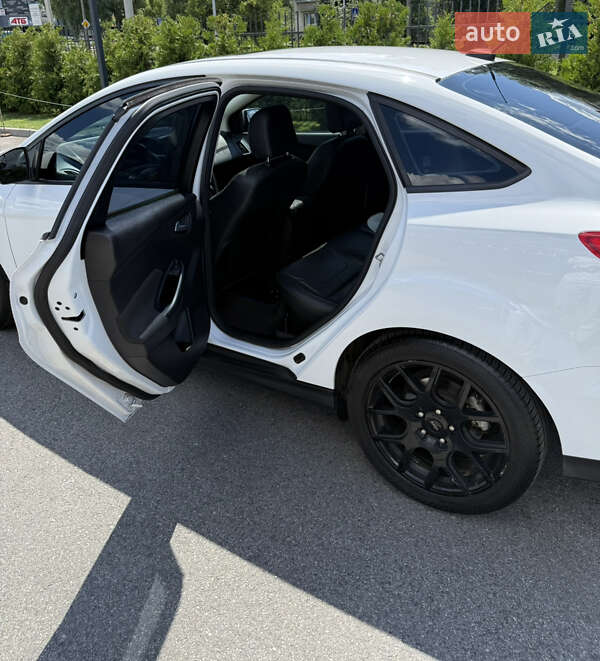 Седан Ford Focus 2015 в Броварах