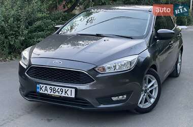 Седан Ford Focus 2018 в 