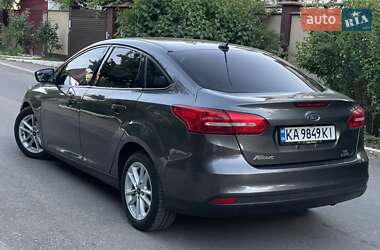 Седан Ford Focus 2018 в 