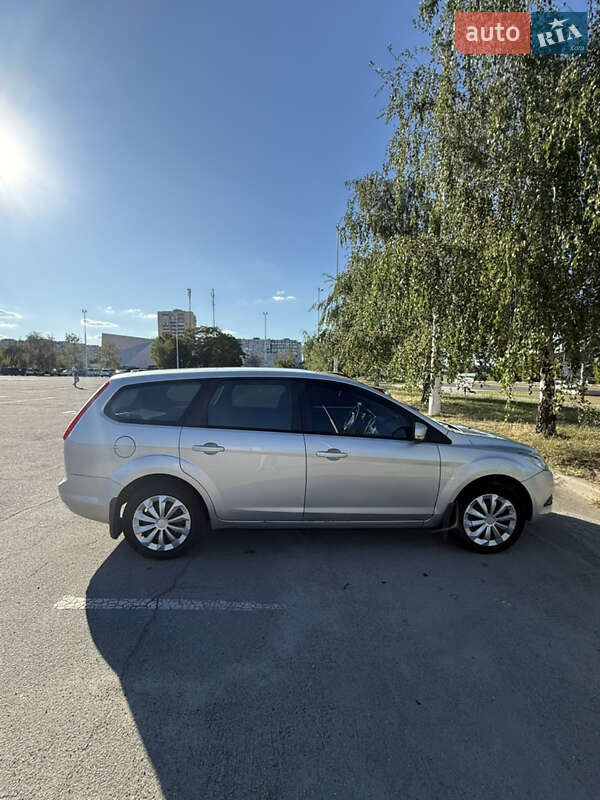 Универсал Ford Focus 2010 в Запорожье
