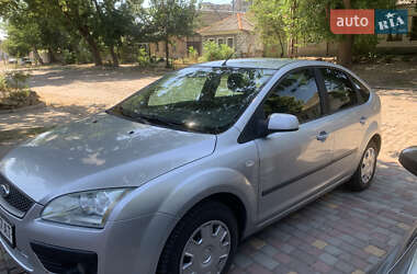 Хэтчбек Ford Focus 2006 в Николаеве