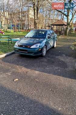 Седан Ford Focus 2000 в 