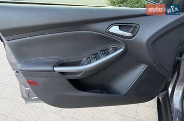 Универсал Ford Focus 2012 в 