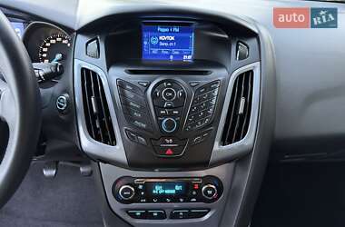 Универсал Ford Focus 2012 в 