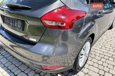 Хэтчбек Ford Focus 2017 в 