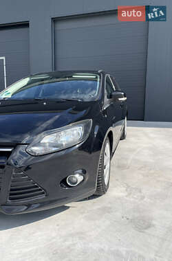 Универсал Ford Focus 2012 в 