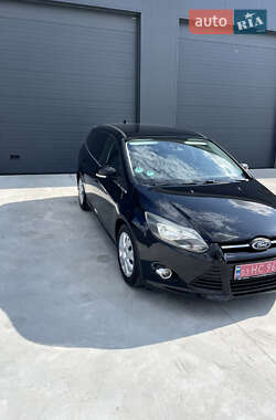 Универсал Ford Focus 2012 в 