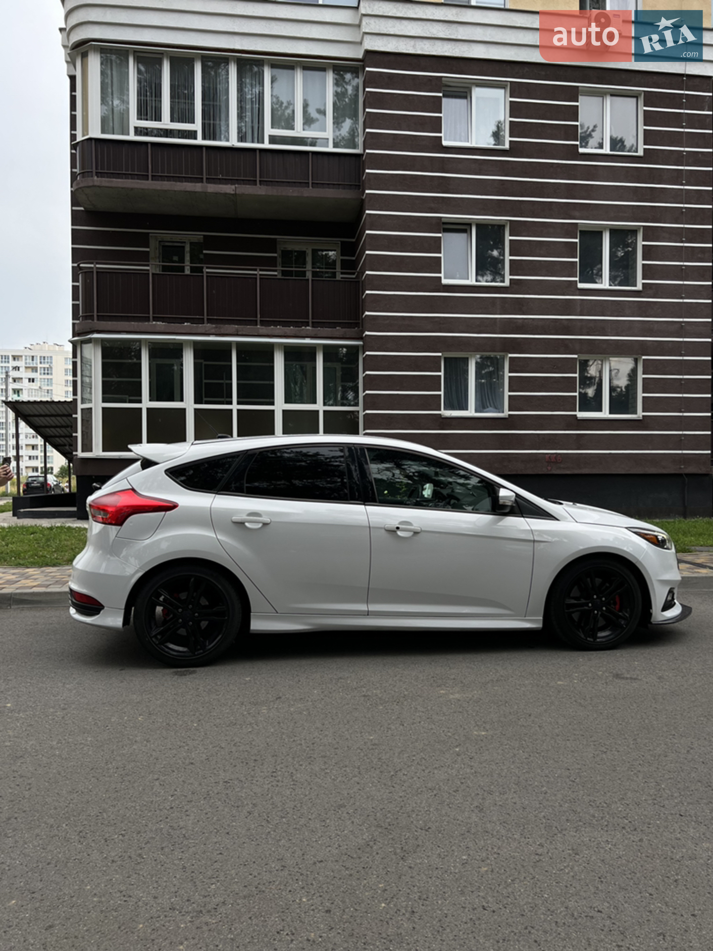 2016 Ford Focus - мініатюра 2