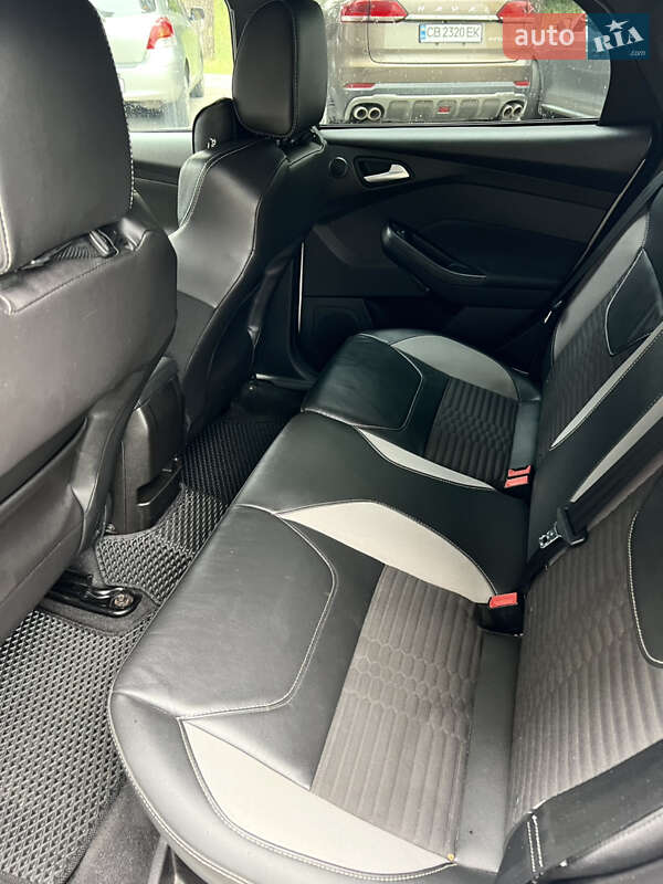 Хэтчбек Ford Focus 2016 в Чернигове фото 14 Хэтчбек Ford Focus 2016 в Чернигове