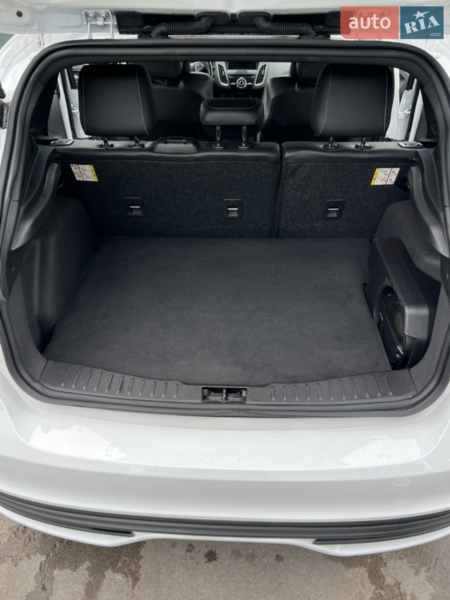 2016 Ford Focus - мініатюра 21