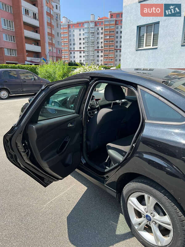 Седан Ford Focus 2014 в Киеве
