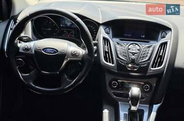 Универсал Ford Focus 2012 в 