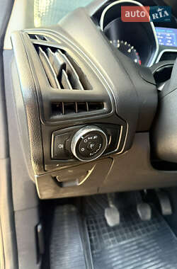 Универсал Ford Focus 2013 в 