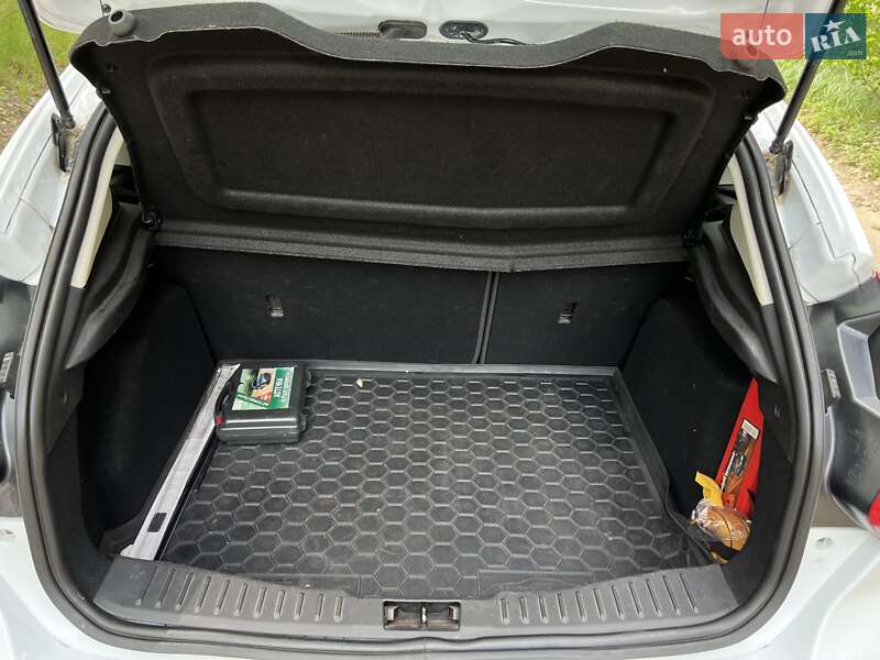 Хэтчбек Ford Focus 2013 в Ахтырке фото 11 Хэтчбек Ford Focus 2013 в Ахтырке