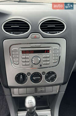 Универсал Ford Focus 2009 в 