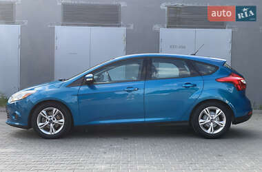 Хэтчбек Ford Focus 2014 в 