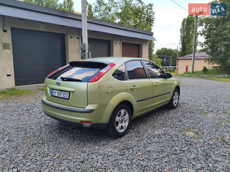 Хетчбек Ford Focus 2006 в Хмельницькому