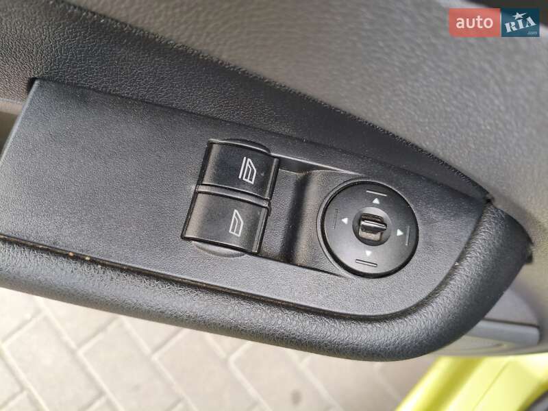 Хетчбек Ford Focus 2006 в Хмельницькому