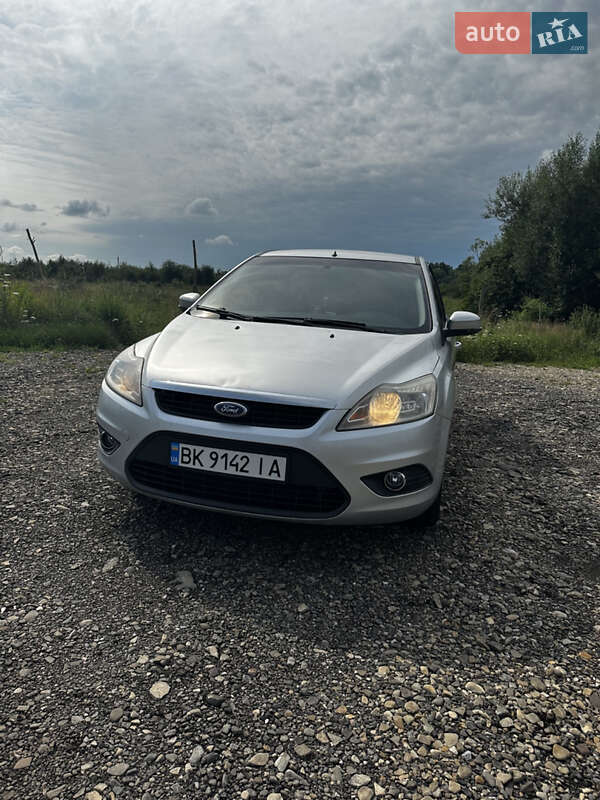 Седан Ford Focus 2008 в Виннице