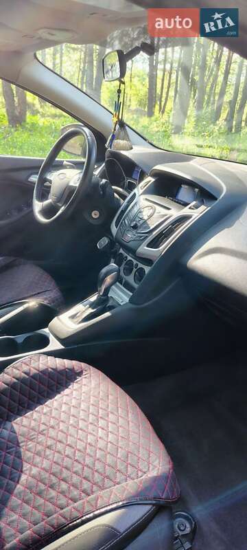Седан Ford Focus 2013 в Бородянці