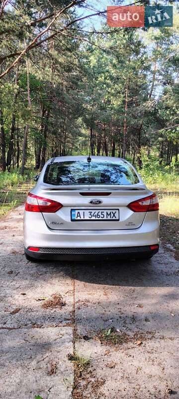 Седан Ford Focus 2013 в Бородянці