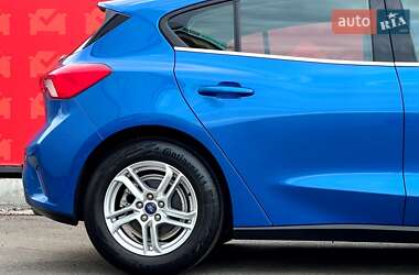 Хэтчбек Ford Focus 2020 в 