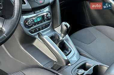 Универсал Ford Focus 2012 в 
