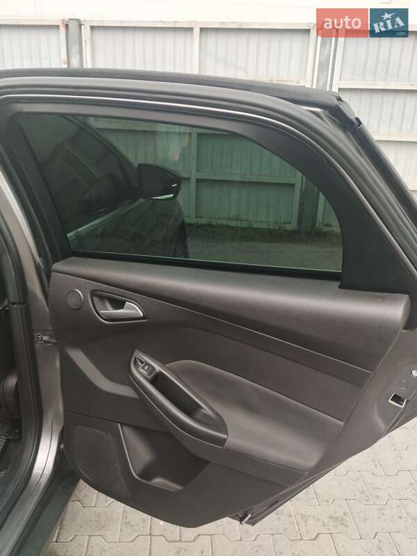 Седан Ford Focus 2013 в Львове