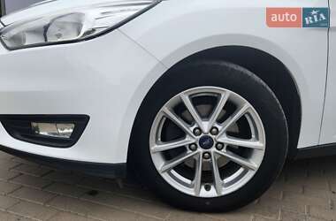 Универсал Ford Focus 2015 в 